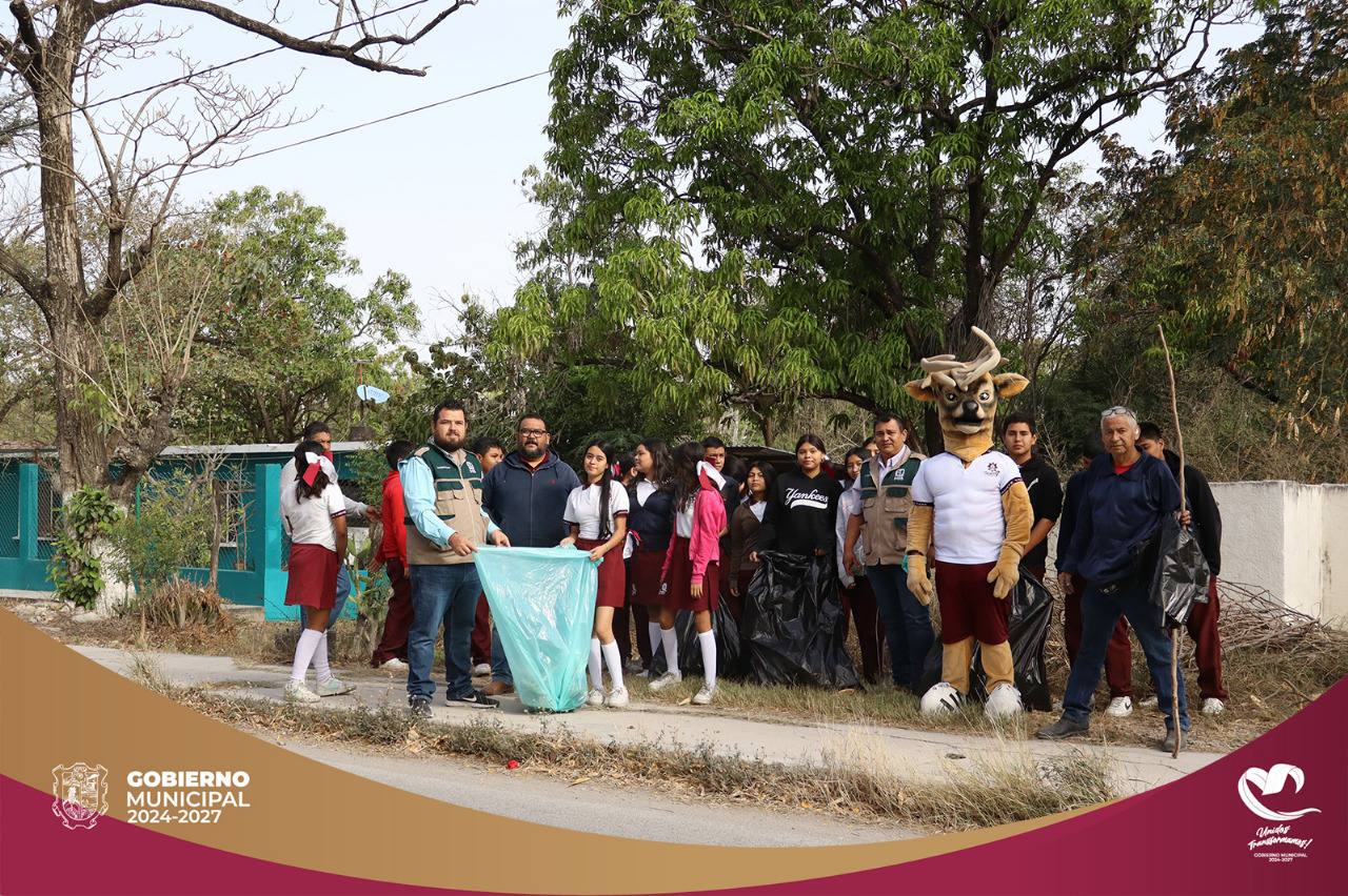 Conscientes de que la salud de los mantenses es una prioridad El Gobierno Municipal El Mante 2024-2027 representado por la Alcaldesa Patty Chio unió esfuerzos y trabajo