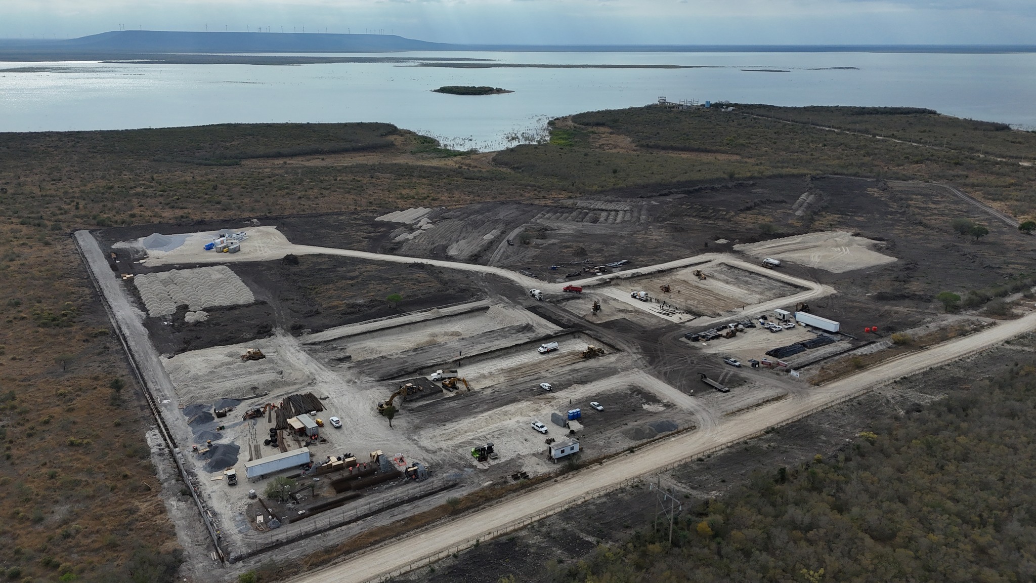 En una obra que hará historia, se construyen los Tanques 1 y 2 de Agua Clara de la Planta Potabilizadora de la Presa Vicente Guerrero
