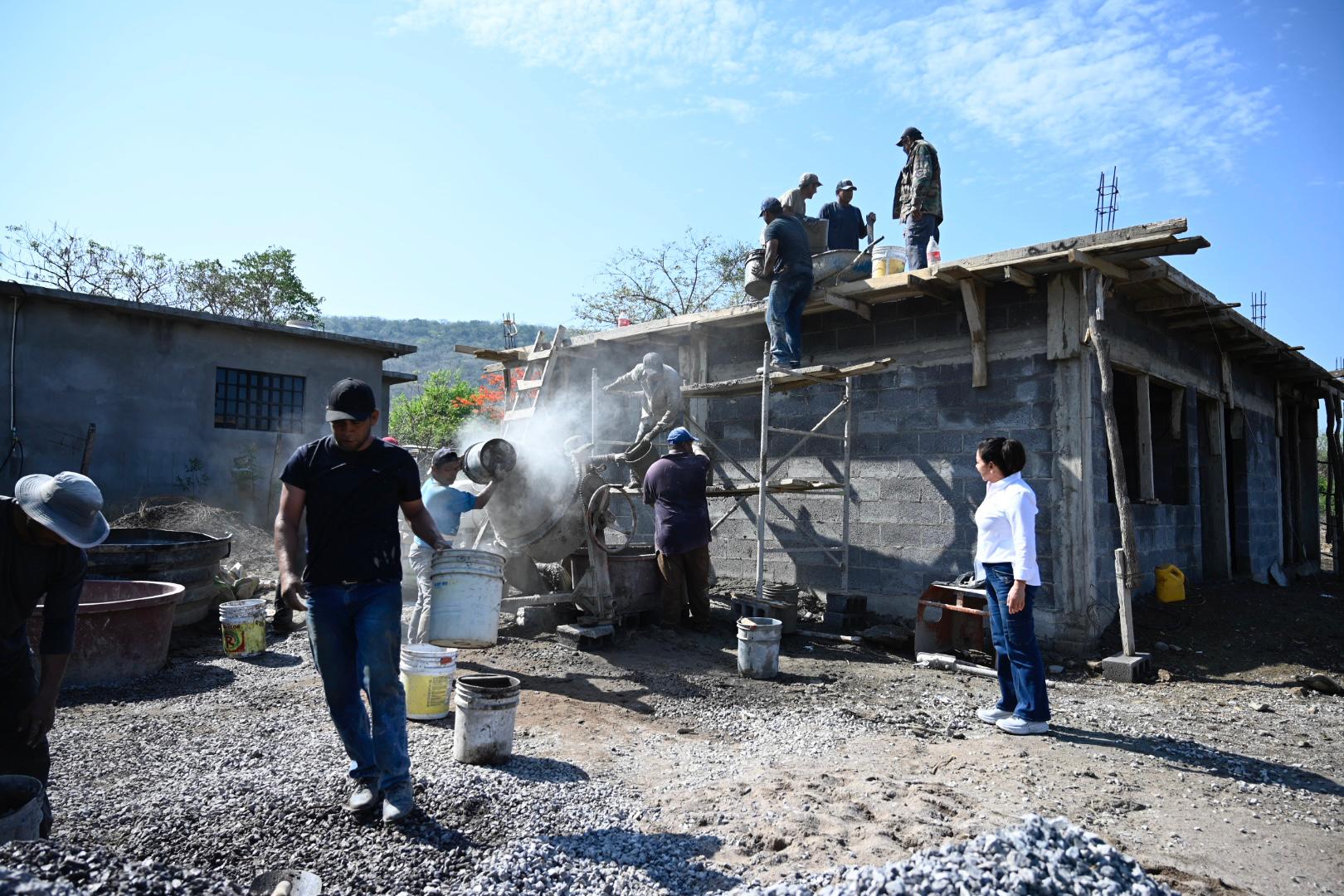 Mariela López Sosa reafirma su compromiso con las familias de Xicoténcatl