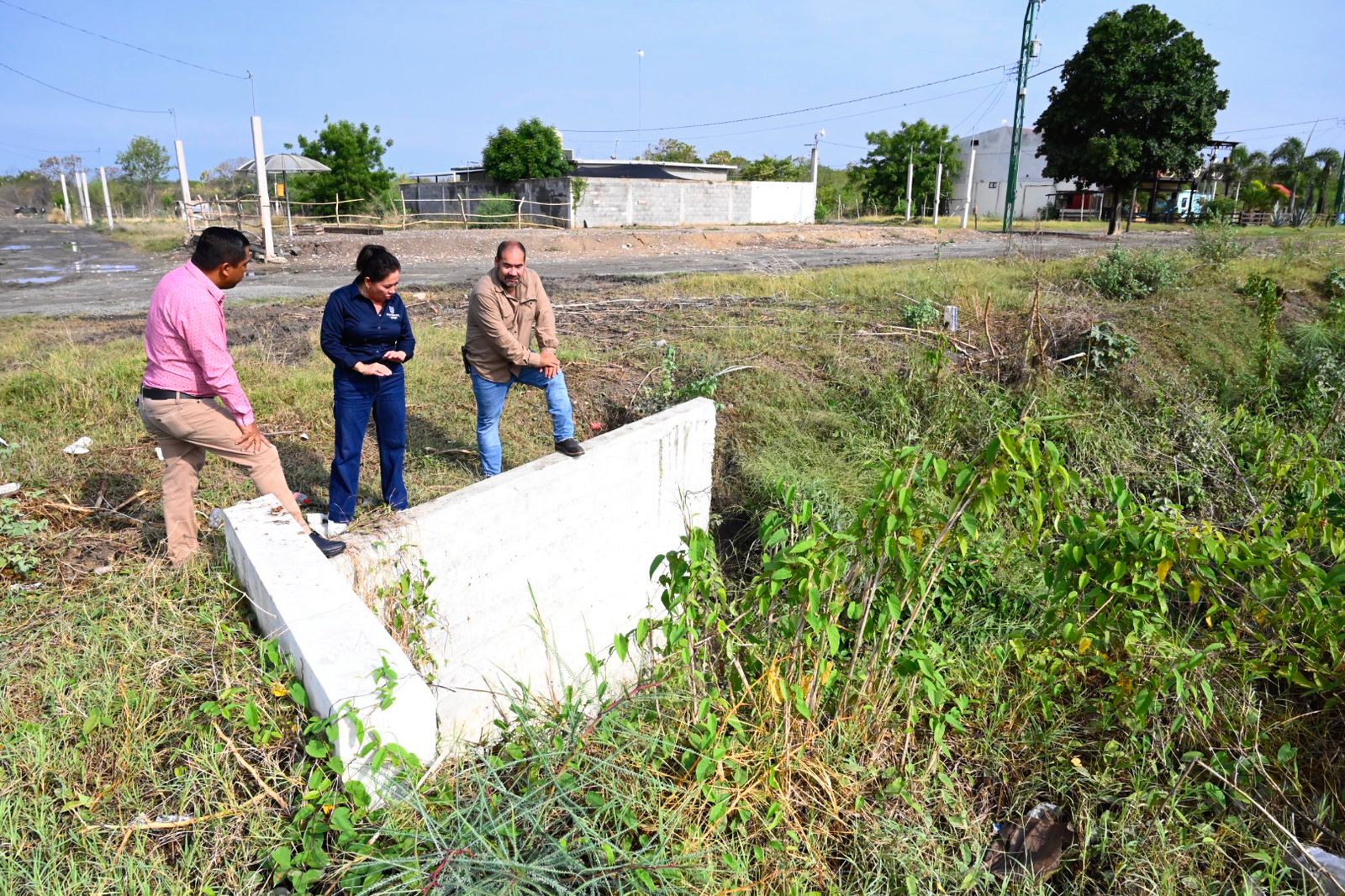 Reconocen acciones preventivas de Mariela López Sosa contra inundaciones en Xicoténcatl