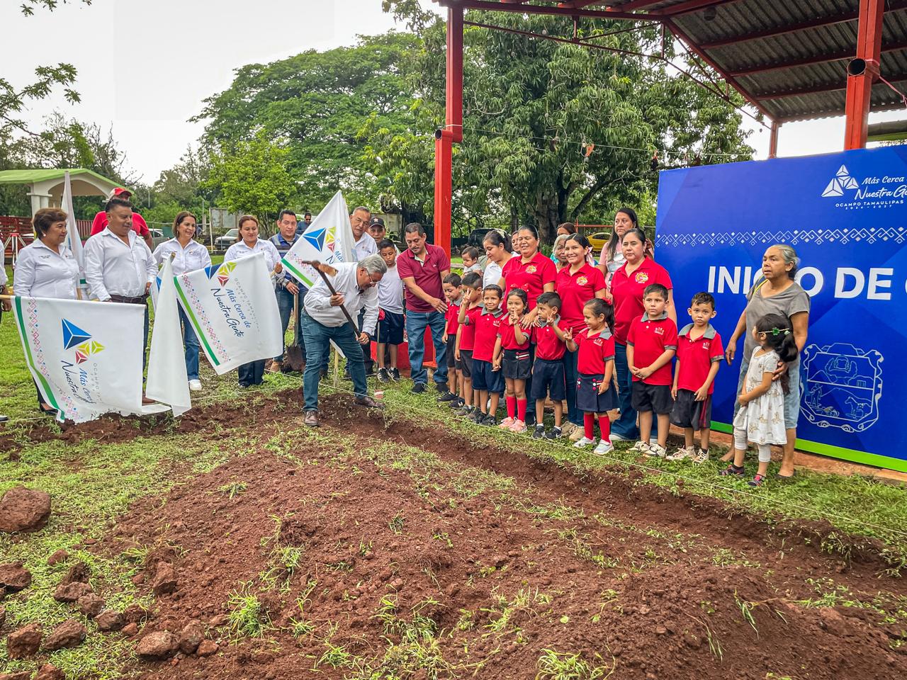 UNA AULA MAS AL JARDIN DE NIÑOS DEL EJIDO EL PENSIL, REALIZA MELCHOR BUDARTH BAEZ EN OCAMPO