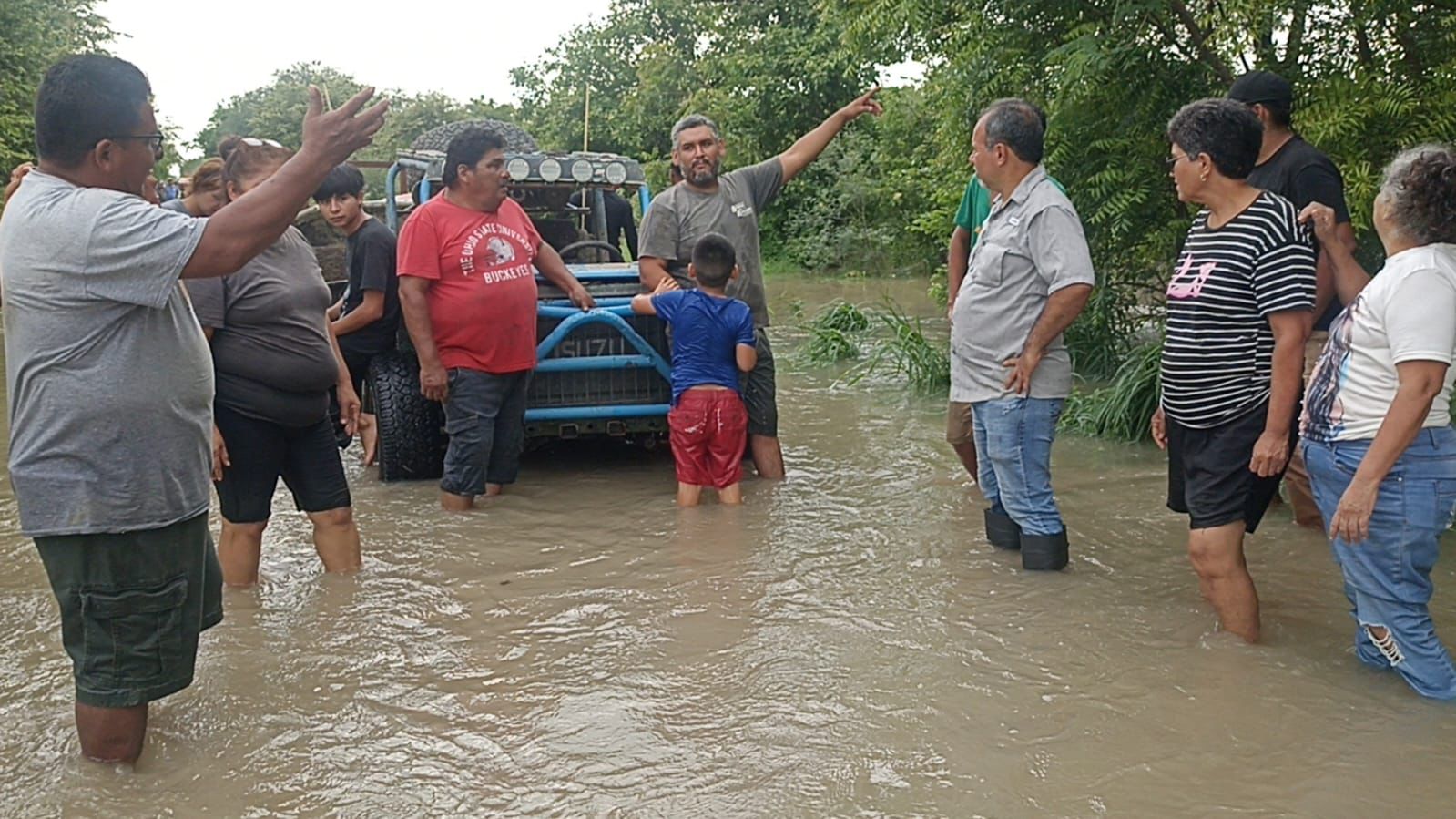 Sigue Frank de León Ávila al pendiente de su pueblo de Gómez Farías, junto con la SEDENA monitorean el caso.