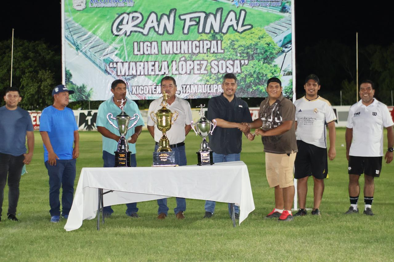 Xicoténcatl vivió la emoción de la Gran Final de Fútbol 8 Veteranos