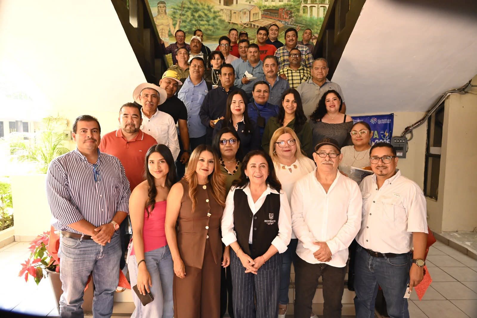 Comparte Mariela Lopez Sosa la celebracion del dia del periodista.