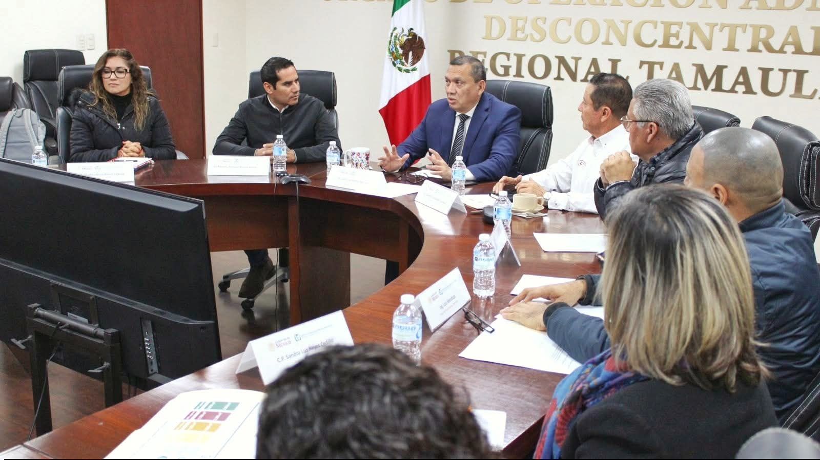 LLERA, CONTARA CON GUARDERIA: MOISES BORJON OLVERA.