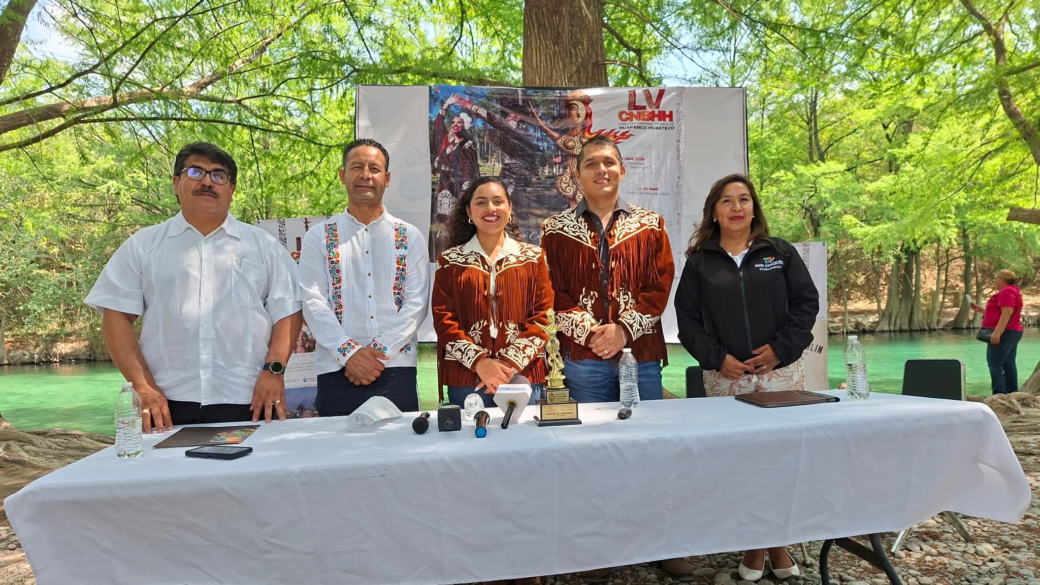 INVITAN AL LV CONCURSO DE HUAPANGO HUASTECO EN JOAQUIN, QUERETARO.