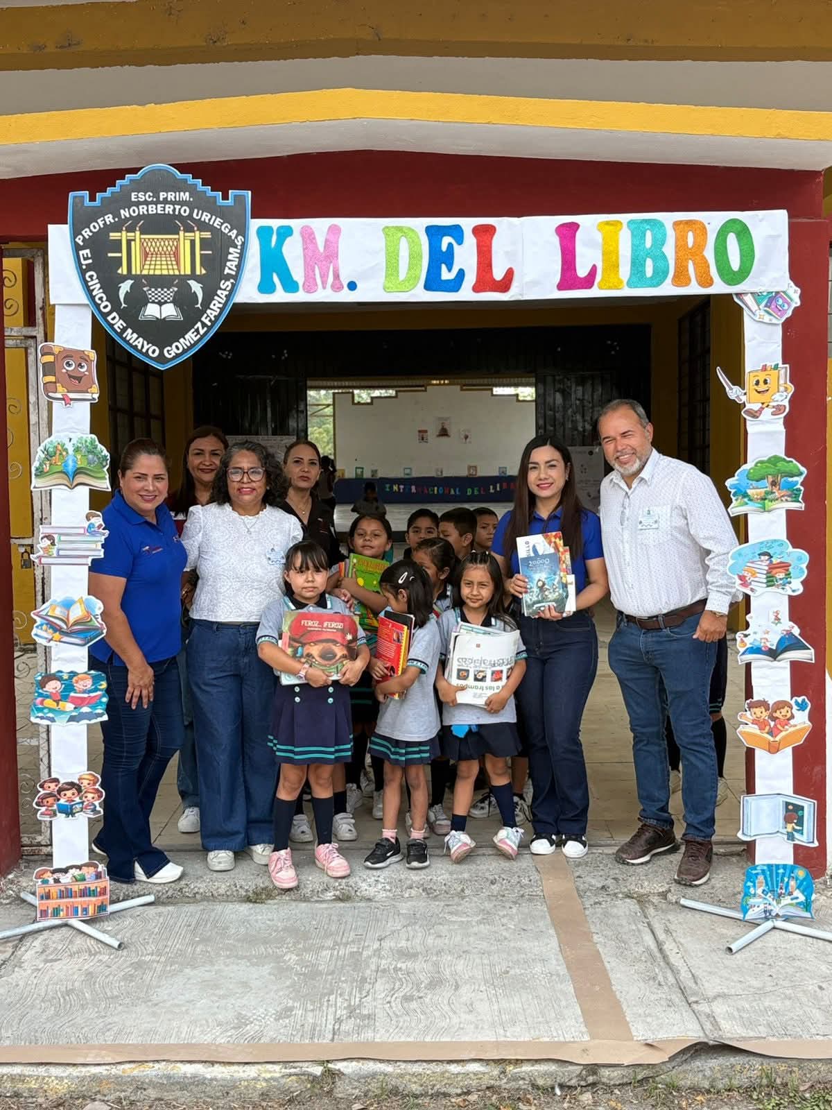 CONMEMORAN EL DIA INTERNACIONAL DEL LIBRO EN GOMEZ FARIAS.