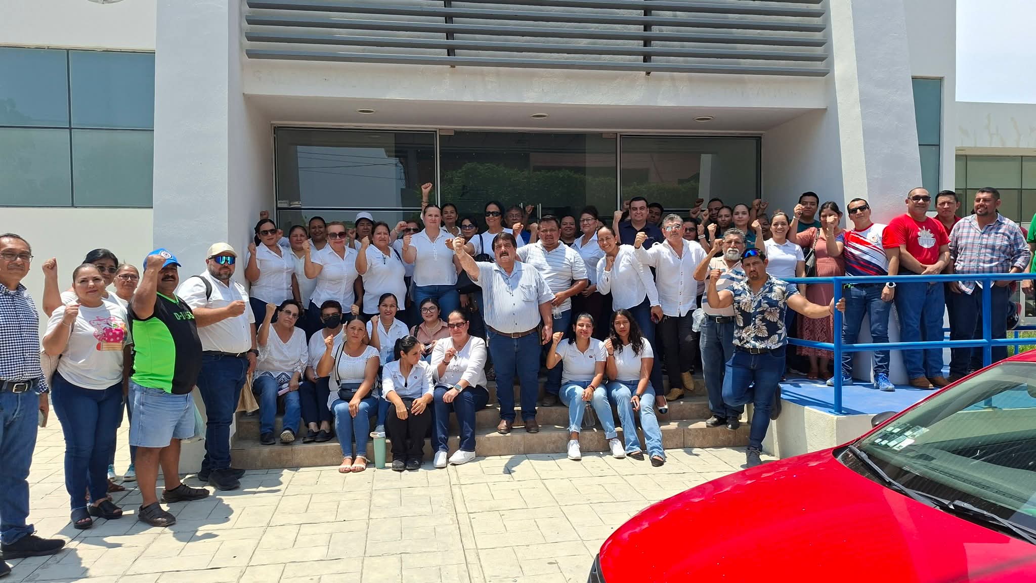 MAESTROS DE XICO, CLAMAN JUSTICIA, EN EL CASO DE LA MAESTRA LEDA MARIA NOVOA GAMEZ.